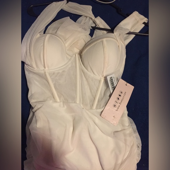 Oh Polly Dresses & Skirts - White dress